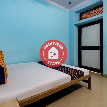 Spot On 40972 Hotel Gurubaksh Rāmpur Eksteriør billede