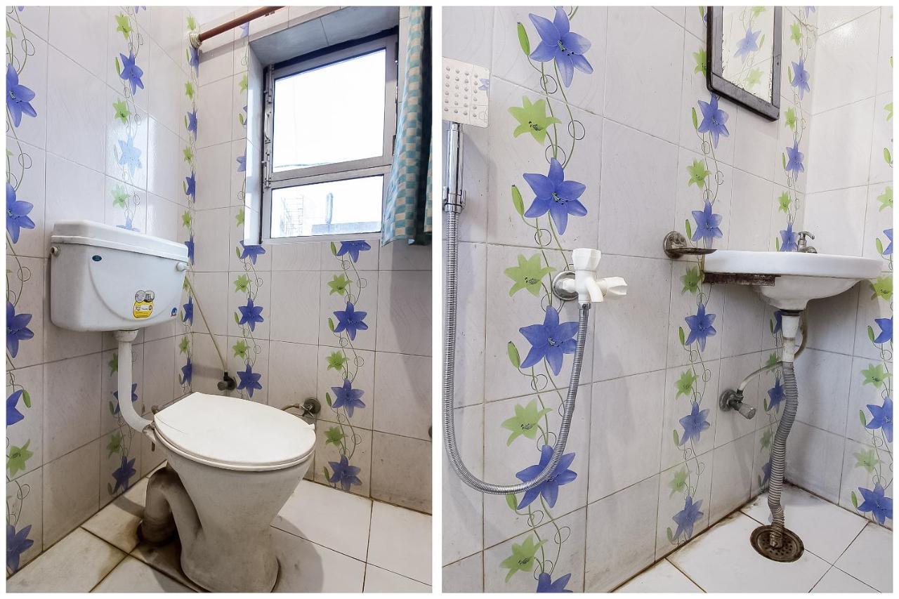 Spot On 40972 Hotel Gurubaksh Rāmpur Eksteriør billede